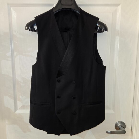 HUGO BOSS Three Piece Double-Breasted Tuxedo Suit - Picture 6 of 16